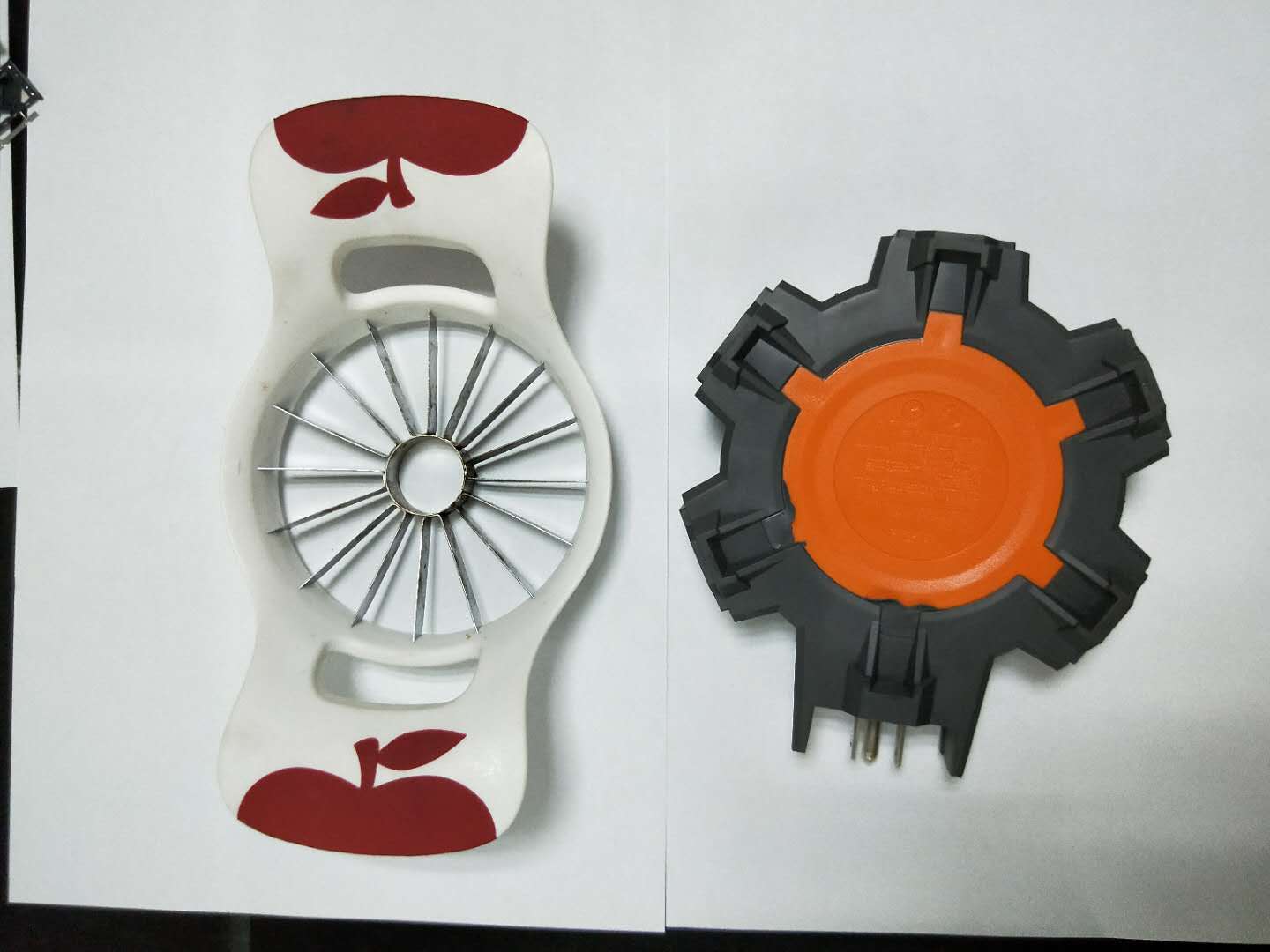 立式雙色圓盤(pán)注塑機(jī)